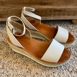 Lucky brand wedge leather sandals